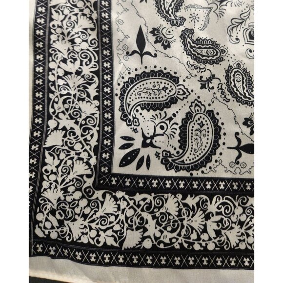 Paisley Print Scarf Square Bandana Burgundy Black & Cream Design 20" Unisex - Picture 9 of 11